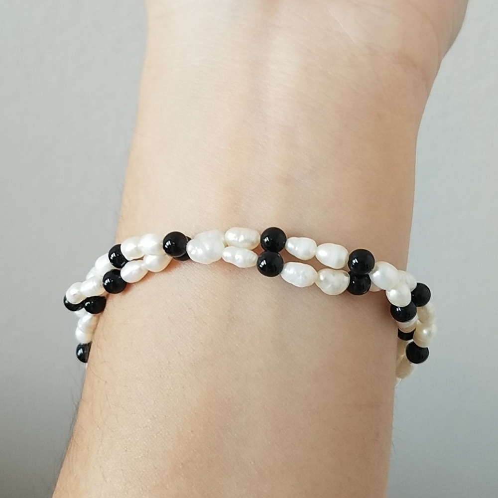 Twisting Seed Pearl Necklace and Bracelet - Picture 3 of 5